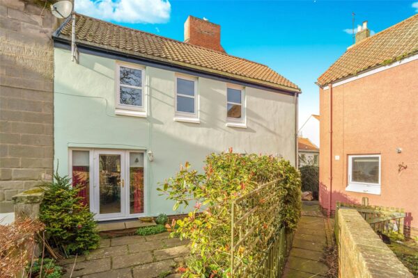 16 Palace Green, Berwick-upon-Tweed, Northumberland, TD15 1HR