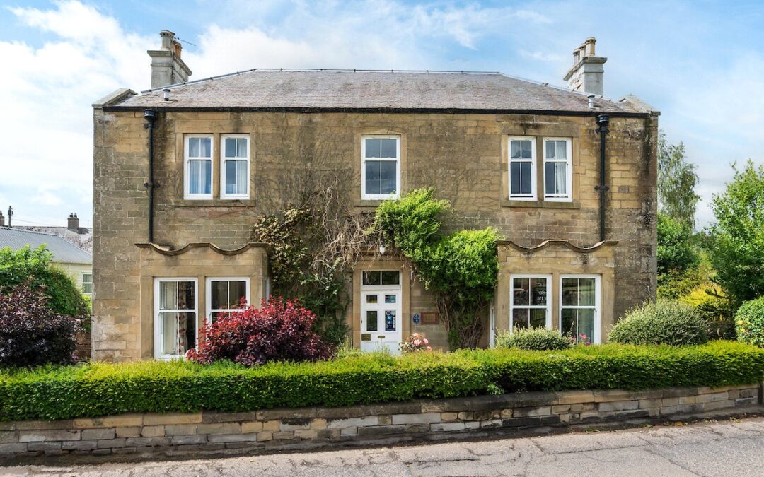 Bellevue House, Bowmont Street, Kelso, Roxburghshire, TD5 7DZ