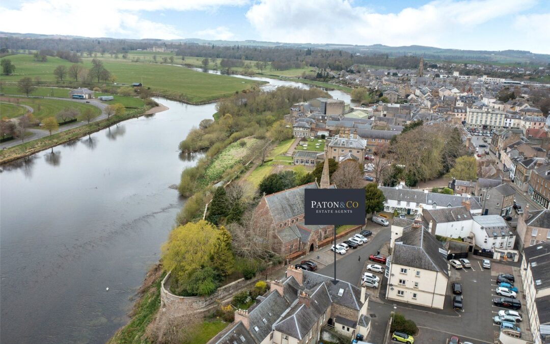Otters Cottage, 15 Belmont Place, Kelso, Scottish Borders, TD5 7JB