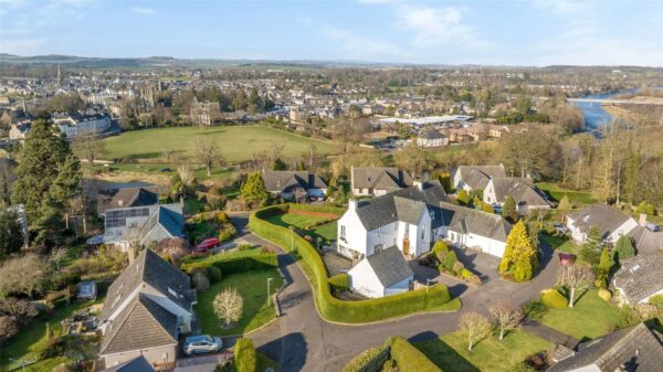 House on the Hill, 1 Abbey View, Kelso, Scottish Borders, TD5 8HX