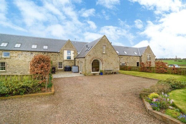 Edrom Newton Steading, Duns, Scottish Borders, TD11 3PU