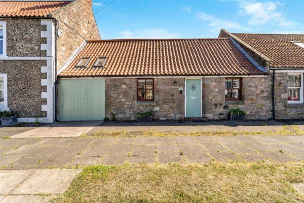 Cygnet Cottage, 27 West Street, Norham, Berwick-Upon-Tweed, TD15 2LB