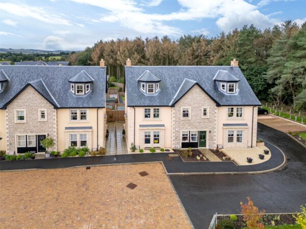 6 Dunglass Road, Coldstream, Scottish Borders, TD12 4FD